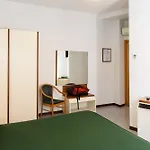 מלון Italie Et Suisse סטרסה