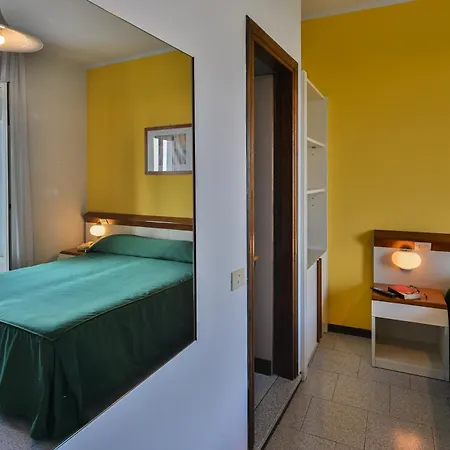 فندق Italie Et Suisse ستريزا