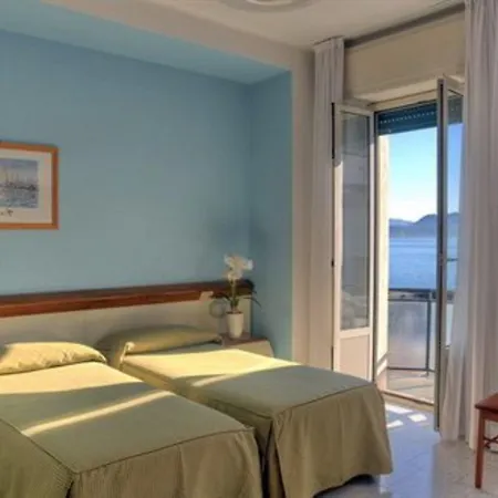 Italie Et Suisse 3* 스트레사
