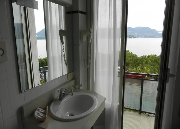 Italie Et Suisse 3* 스트레사