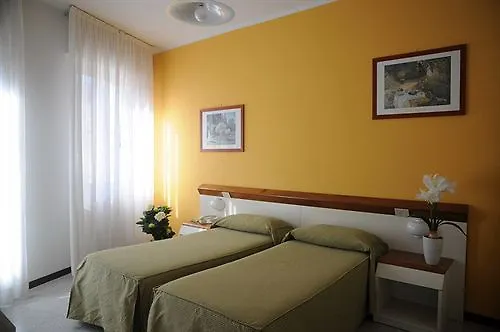 Italie Et Suisse Hotel 3*